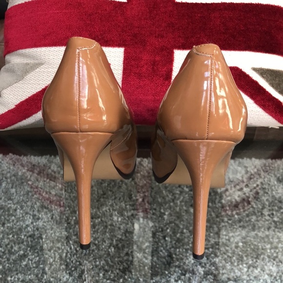 Steve Madden 8.5 nude platform heels - Picture 8 of 16